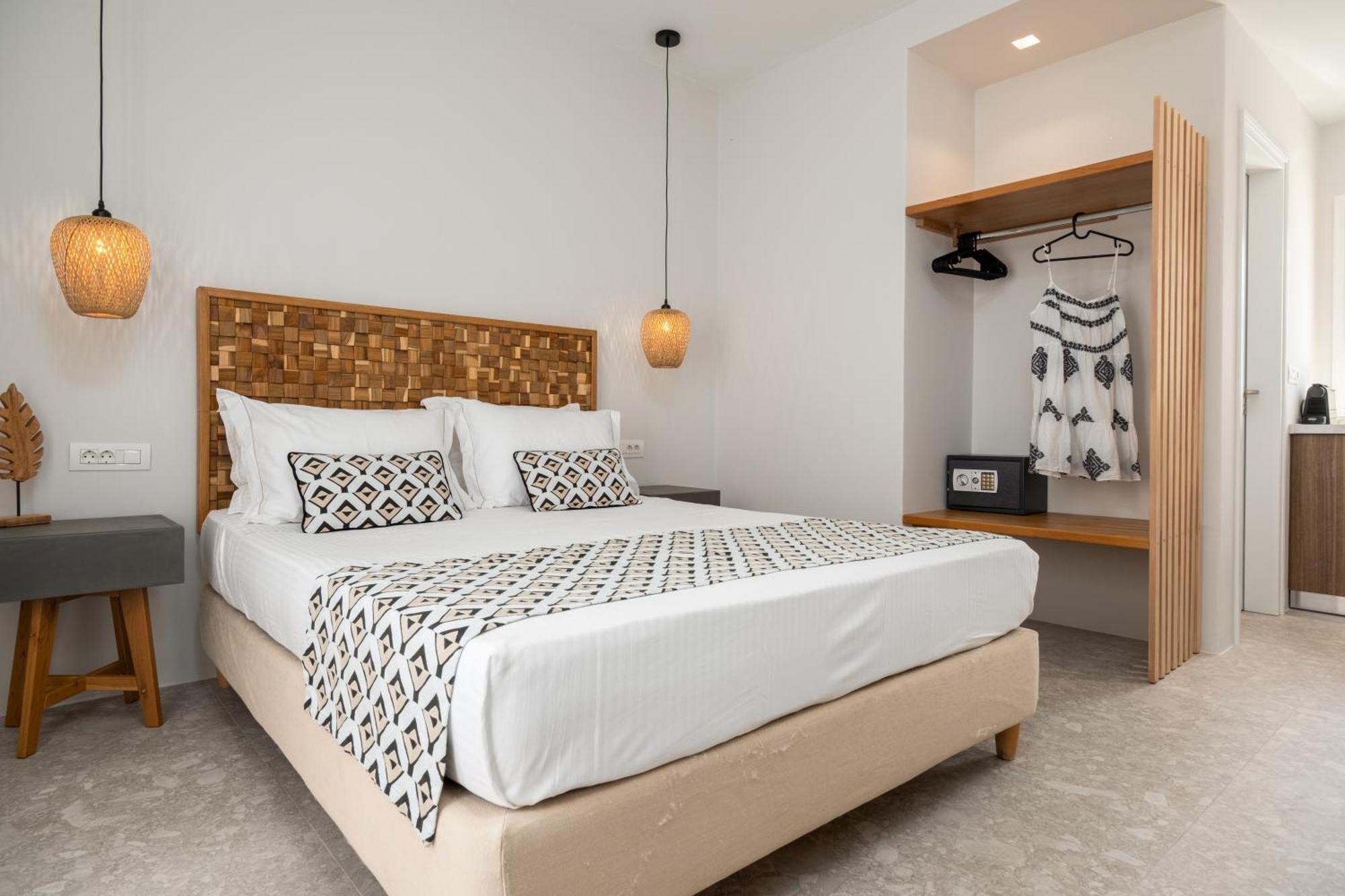 Sea & Sun Paros Hotel Naousa  Exterior photo